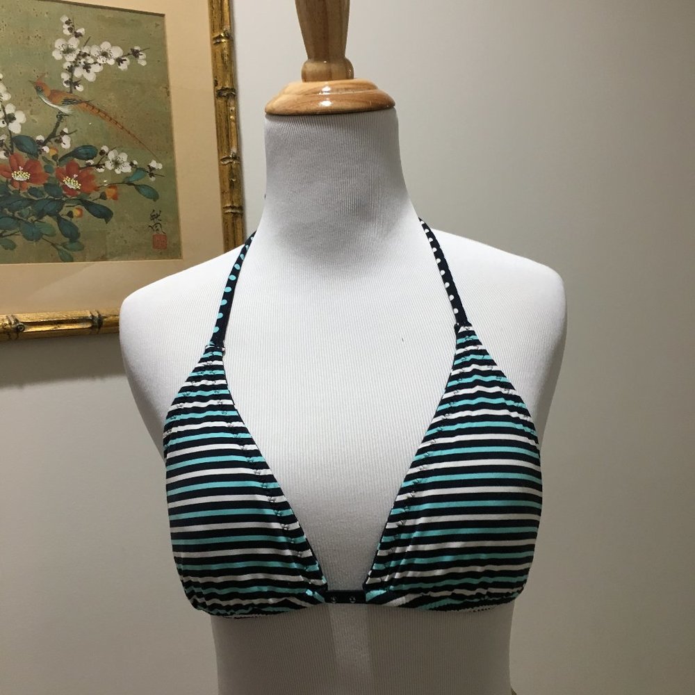 🌞 Reversible Triangle Bikini Top